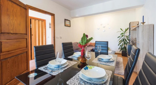 Nice Home in Radmani With Wifi and 2 Bedrooms, Rezervovat Hotel Radmani Poreč Region