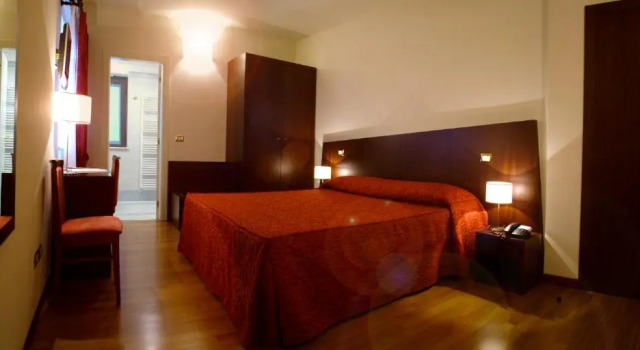 Hotel Ristorante Il Gambero, Забронировать Отель Отели Побережья Марок 4 звезды, 4*