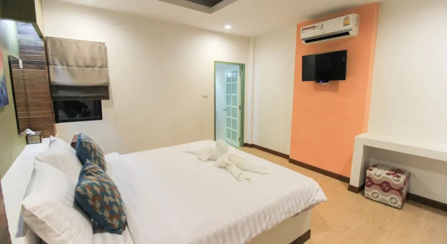 Номер Standard с балконом и с видом на горы IP Plus Resort Chanthaburia - Halal Hotel