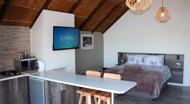 Студия Cloverleigh Guest House