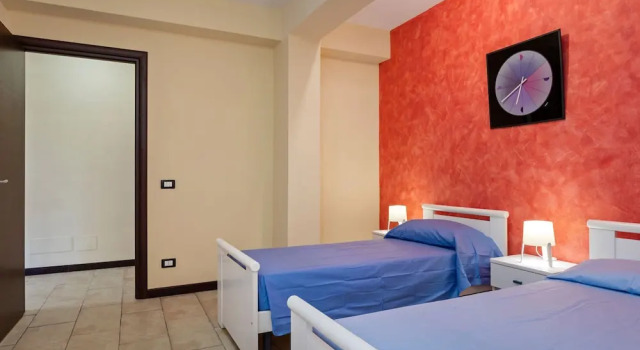 Inviting Holiday Home in Ragusa With Patio and Garden, Забронировать Отель Испика Долина Ното