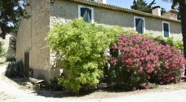 Campagne Paumier, Rezervați Hotel Ansouis Luberon
