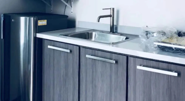 Двухместные апартаменты Premium с балконом Modern Suite - Pasavento Building