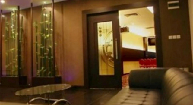 89 Hotel