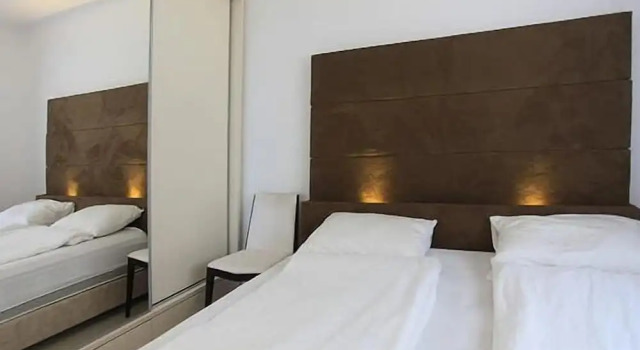 Люкс Deluxe с 2 комнатами с видом на море TLVSublet Hayarkon