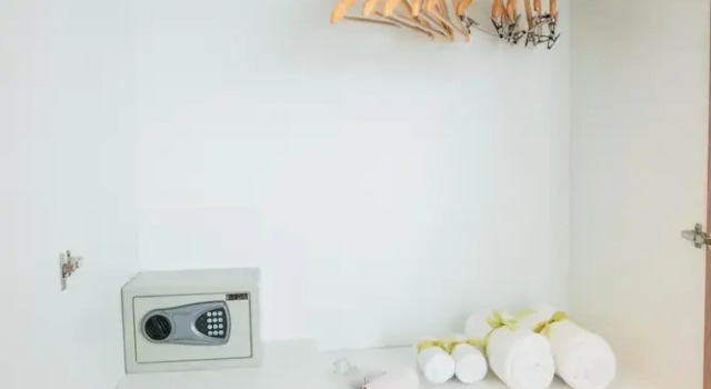 Трёхместный номер Deluxe с балконом Connext Residence Phuket