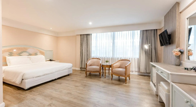 Dhevaraj Hotel, Забронировать Отель Отели Нан по системе «всё включено», Всё включено