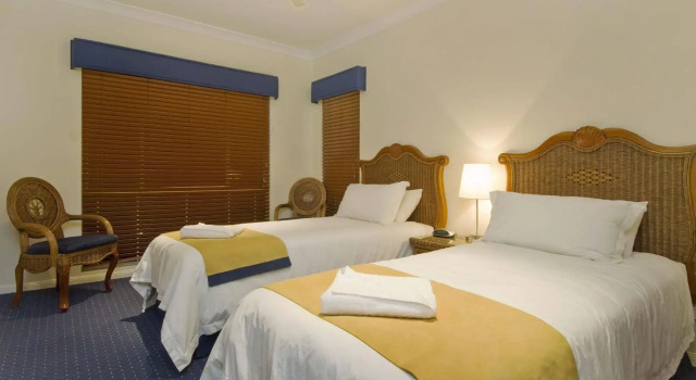Tinaroo Lake Resort