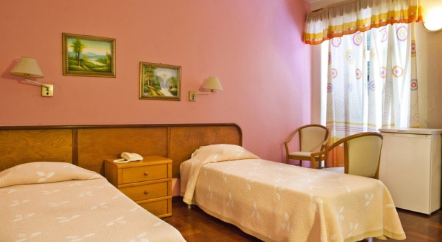Одноместный номер Standard Residencial Colombo
