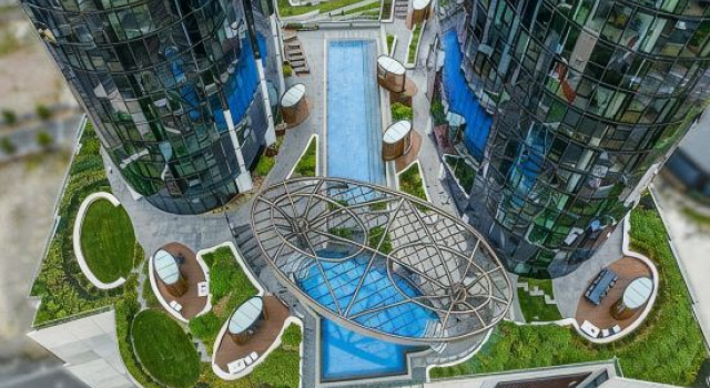 High Life in Southbank | 2BR/2BA + Rooftop Spa, Забронировать Курортный отель Курортные отели Мельбурна, рядом с Victoria Police Museum, Курортный отель