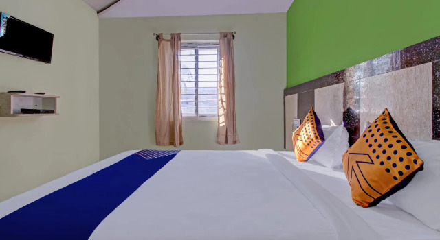 SPOT ON 77398 Shree Srinivasa Residency, Забронировать Отель Отели Бангалора 3 звезды, рядом с Ботанический сад Лалба, 3*