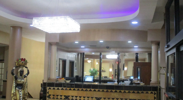 Best Host Inn Plaza Kansas City South