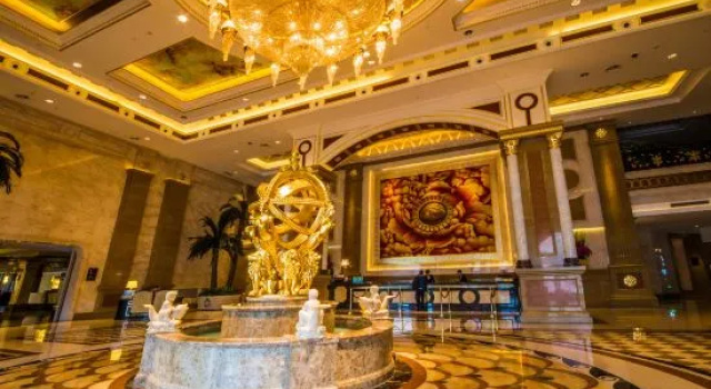 Jinghu International Hotel, Book Hotel Hoteller i Deyang med pool, Swimmingpool