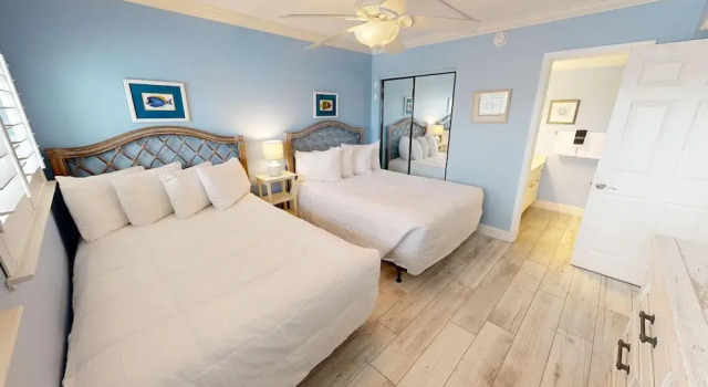 Beach House 401b 2 Bedroom Condo, Rezerwuj Apartament Hotele w Emerald Coast z parkingiem, Parking