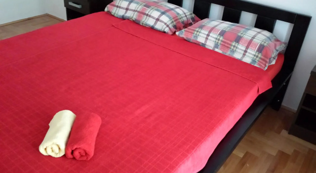 Apartments Lazarevic, Reservar Apartamento Hotéis em Kotor Riviera com estacionamento, Estacionamento