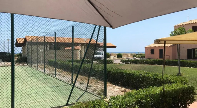 T2 RESIDENCE NATURISTE Aphrodite Leucate, Book Lejlighed Hoteller i Corbières med parkering, Parkering
