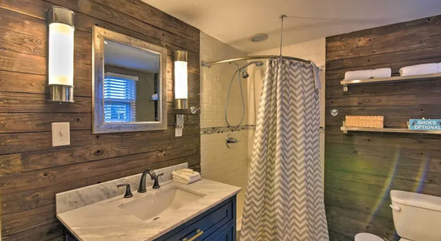 Коттедж Updated Beach House w/ Private Beach + Hot Tub!