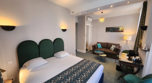 Номер Premium Hôtel Les Nations The Originals Boutique VICHY