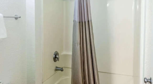Четырёхместный номер Standard Motel 6-Bakersfield, CA - East