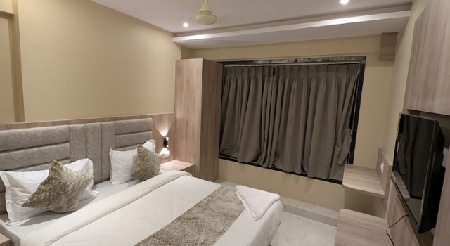 Номер Standard Hotel Kurla Suites