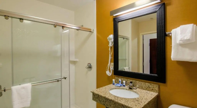Номер Standard Fairfield Inn and Suites by Marriott Potomac Mills Woodbridge