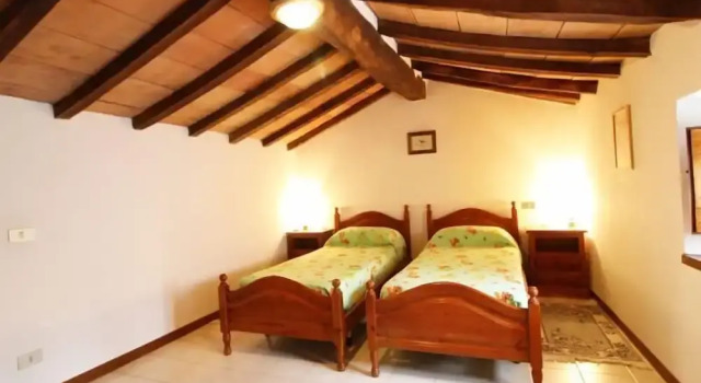 Casale Aiola, Rezervați Hotel Poggioni 