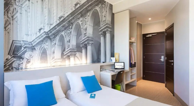 Двухместный номер для гостей с ограниченными возможностями B&B Hotel Milano Cenisio Garibaldi