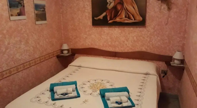 Коттедж с 2 комнатами B&B Giomar