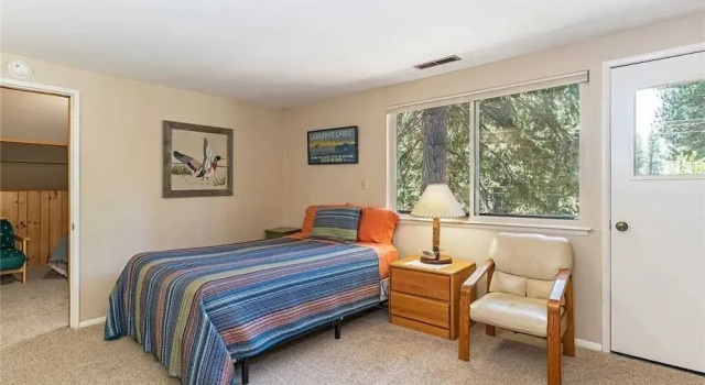 Beautiful 5 Multi Family Home 4 Br home by RedAwning