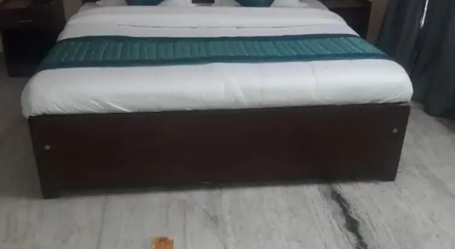Hotel Castle In, Забронировать Отель Нойда штат Уттар-Прадеш