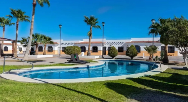 Апартаменты Mexican Ambience Townhome With Pool 2