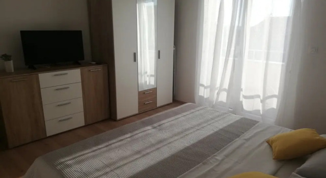 Home 4 U, Забронировать Отель Отели Шибеник 3 звезды, 3*