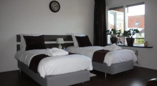 Двухместный номер Standard с балконом Bed & Breakfast Onder de Dekens
