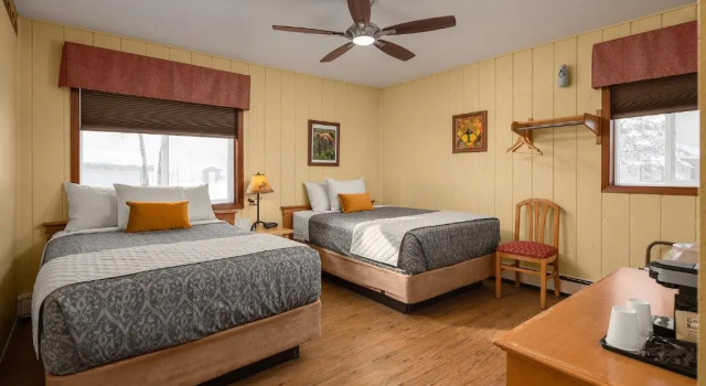Chena Hot Springs Resort, Buchen Sie Resort Chena Hot Springs Alaska