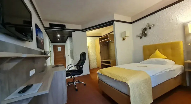 Одноместный номер Standard CONTEL Hotel