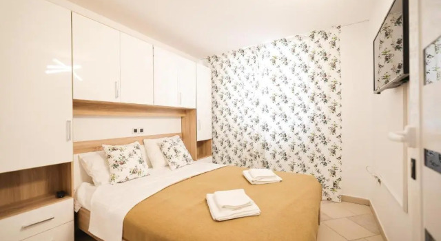 Апартаменты Цокольный этаж Apartments Malic