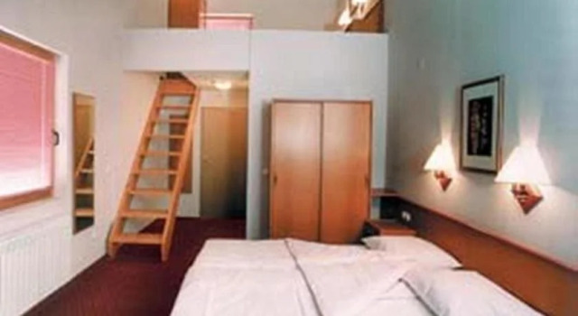 Delminium Hotel