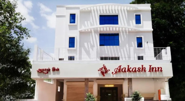 Aakash Inn Tiruvannamalai