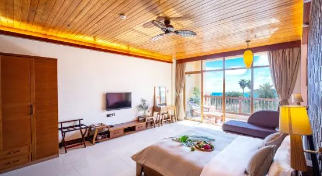Люкс Business South Bay Seaview Hotel of Weizhou Island