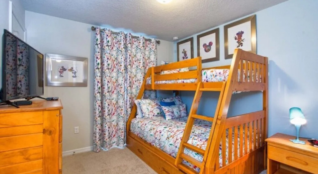 Windsor-5 Bed Townhouse w/splashpool-3804WW