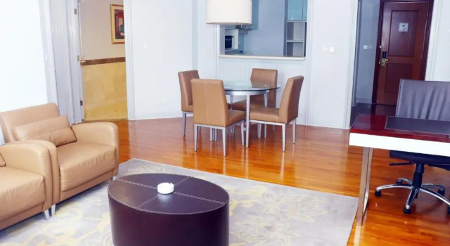 Люкс с 2 комнатами Wyndham Casablanca Jakarta