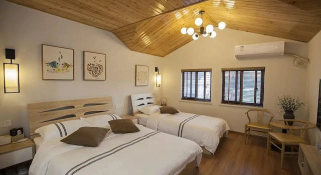 Номер Comfort Floral Hotel Nanjing Zuolingyoushe