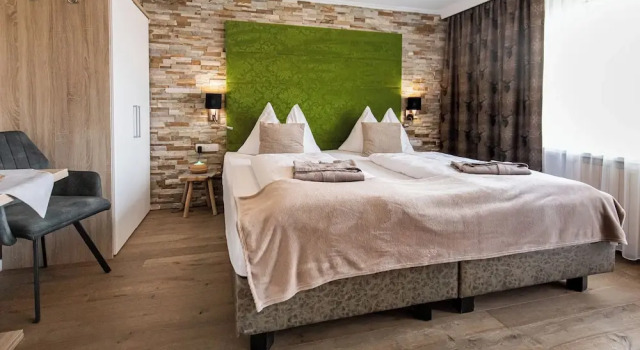 Двухместный номер Standard с балконом и с видом на сад Landhotel Anna