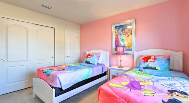 Upscale Kissimmee Retreat