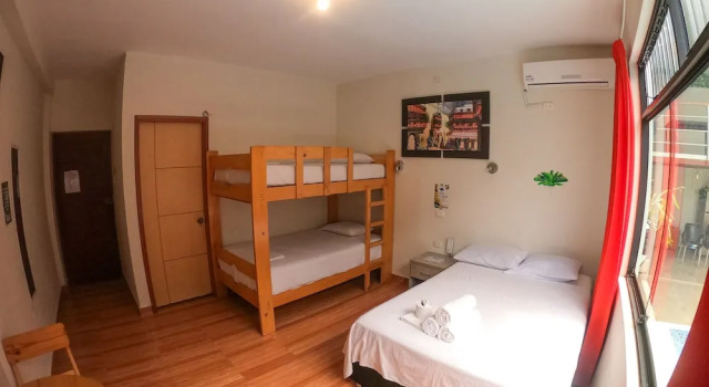 Трёхместный номер Standard c 1 комнатой с видом на бассейн Residencial Marina House
