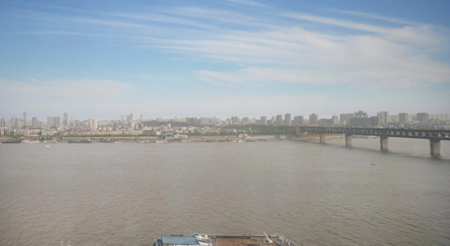 Двухместный номер Premium с видом на реку Holiday Inn Riverside Wuhan by IHG