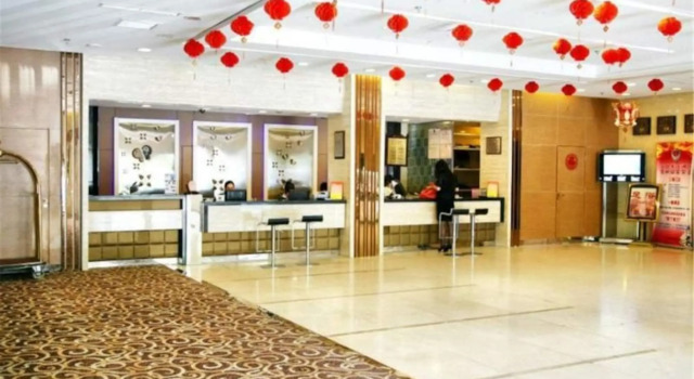 Wancheng Huafu International Hotel, Забронировать Отель Дунчэн Пекин, рядом с Meridian Gate