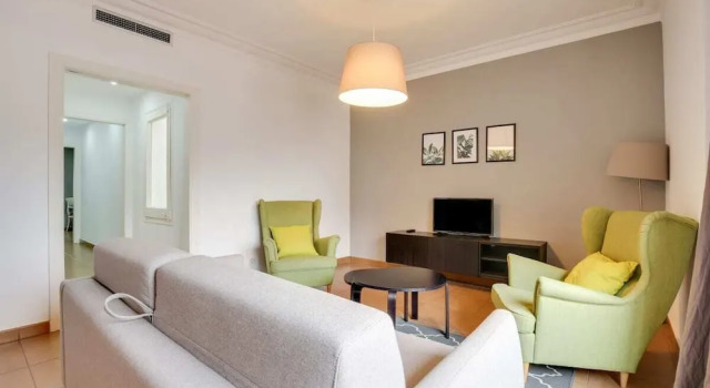 Cosy & Modern 4bdr in Central Eixample, Забронировать Отель Эшампле Барселона, рядом с Jove Regina Theatre