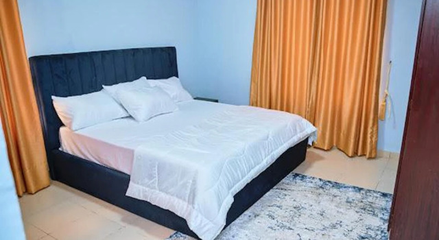Stunning 3-bed Apartment in Osapa Lekki, Prenota Appartamento Lekki Phase 1 