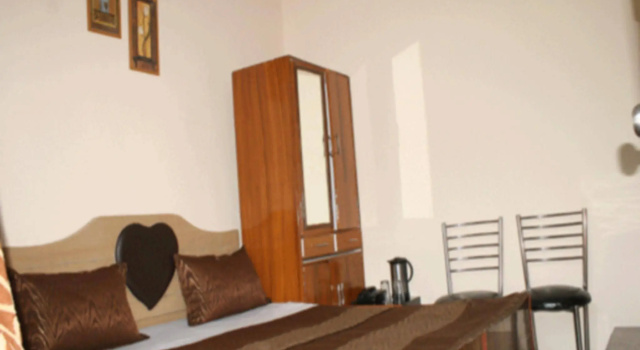 Hotel Kailash Inn, Забронировать Отель Отели Дехрадун с парковкой, Парковка